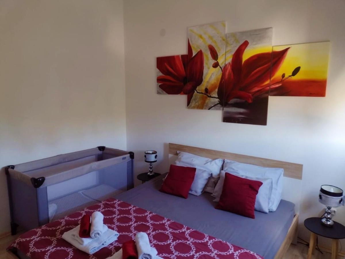 Luka Apartment
